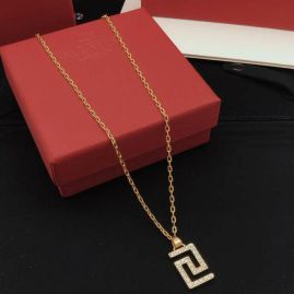 Picture of Versace Necklace _SKUVersacenecklace06cly7517014